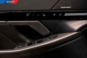 BMW Seria 5 G90-91 Touring 2.0 520d 197KM 2024 BMW Seria 5 520d xDriveFV23Repair InclusiveAdaptacyjny Reflektor LEDM Sport, zdjęcie 12