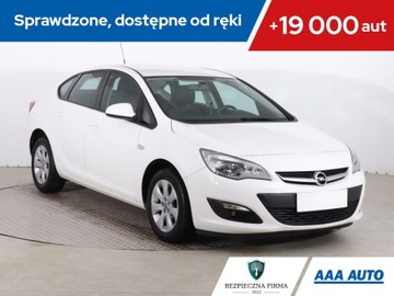 Opel Astra J Sedan 1.6 Twinport ECOTEC 115KM 2018 Opel Astra 1.6 16V, Salon Polska, Serwis ASO
