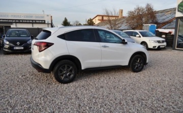 Honda HR-V II SUV 1.5 i-VTEC 130KM 2016 Honda HR-V Benzyna Panorama Klimatyzacja Kamera 1.5 Benzyna 130KM, zdjęcie 4