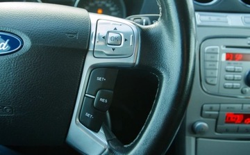 Ford S-Max I Van 2.0 i 16V 145KM 2009 Ford S-Max 2.0 Benzyna 145KM 7 Foteli Climatronic PDC Grzane fotele i szyba, zdjęcie 29