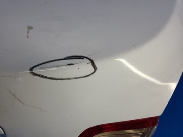 Toyota Camry 40 06-11-Крышка багажника в сборе 64401-06280