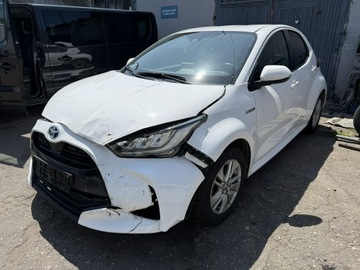 Toyota Yaris IV 2020 Toyota Yaris Hybrid 1.5 Active Salon PL 2021 FV 23, zdjęcie 22