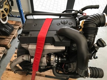 Двигатель MERCEDES Actros atego VARIO OM904LA 904 LA