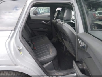Audi Q4 2025 Audi Q4 e-tron E-Tron Premium 55 Quattro 2025 Elektryczny 335KM, zdjęcie 15
