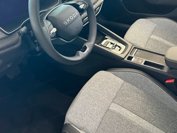 Skoda Octavia IV Liftback 1.5 TSI EVO 150KM 2025 Octavia Selection Edition 130 1.5 TSI mHEV DSG 150KM, zdjęcie 7
