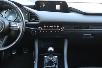 Mazda 3 IV Hatchback  2.0 SKYACTIV-G 150KM 2021 Mazda 3 2.0 Skyactiv-G, Salon Polska, zdjęcie 11