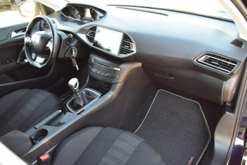 Peugeot 308 II SW 1.6 BlueHDi 120KM 2015 Peugeot 308 1,6Hdi 120Km Led Navi Kamera Panorama, zdjęcie 9