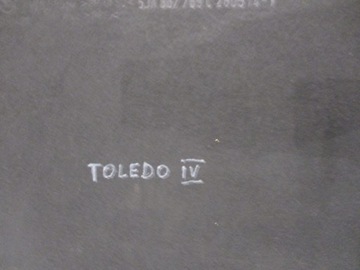 ЗАДНЯЯ ПОЛКА БАГАЖНИКА SEAT TOLEDO IV