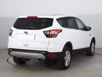Ford Kuga II SUV Facelifting 2.0 TDCi 150KM 2018 Ford Kuga 2.0 TDCi, Serwis ASO, VAT 23%, Klima, zdjęcie 4