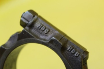 ШАТУН ПОРШНЯ A3 8L 1.8 B GOLF IV AGN