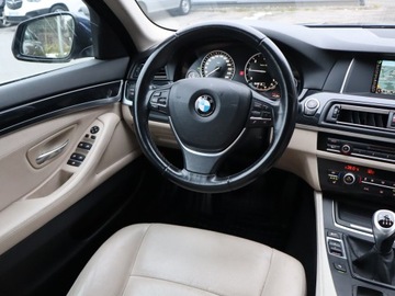 BMW Seria 5 G30-G31 2016 BMW 5 520d, Skóra, Navi, Klima, Klimatronic, zdjęcie 6