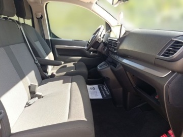 Toyota Proace II Furgon Medium 2.0 D-4D 177KM 2025 Toyota PROACE VERSO 2.0 D4-D Long Business Toyota, zdjęcie 8