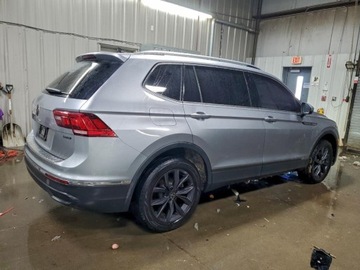 Volkswagen Tiguan II 2022 Volkswagen Tiguan 2022 VOLKSWAGEN TIGUAN SE 2.0 Benzyna 184KM, zdjęcie 2