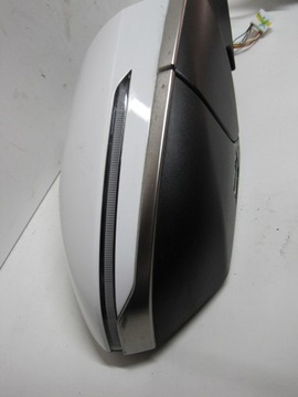 Зеркало HYUNDAI TUCSON 4 IV 20R ПРАВОЕ