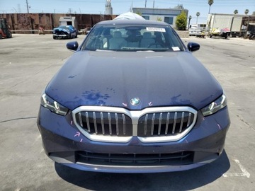 BMW Seria 5 G90-91 2024 BMW Seria 5 OD UBEZPIECZALNI 2.0 Benzyna 255KM, zdjęcie 1
