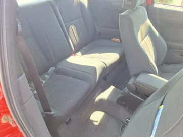 Alfa Romeo 147 Hatchback 1.6 i 16V T.Spark 120KM 2002 Alfa Romeo 147, zdjęcie 25