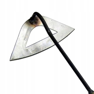 2 . Tradycyjna motyka ogrodowa Ostra uprawa