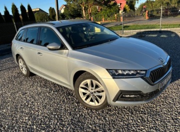 Skoda Octavia IV Kombi 2.0 TDI 115KM 2022 Skoda Octavia 2,0 TDI 115 KM, zdjęcie 1