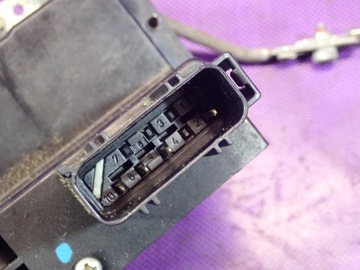 FORD FUSION HB 5D 02-05 ZÁMEK ZADNÍ LEVÝ 4 PIN