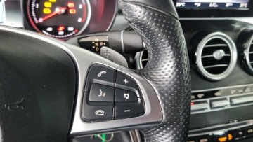 Mercedes GLC C253 SUV 2.1 220 d 170KM 2018 Mercedes-Benz GLC MERCEDES GLC 220D 4MATIC 2.1 Diesel 170KM, zdjęcie 23