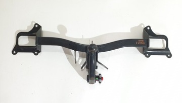 СЪЕМНЫЙ БУКСИРОВОЧНЫЙ КРЮК TESLA 3 1137916-00-B