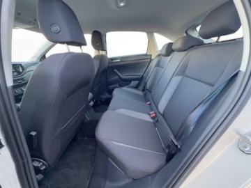 Volkswagen Taigo 1.0 TSI 95KM 2023 Volkswagen Taigo 1.0 TSI Life FV 23 Gwarancja Benzyna 95KM, zdjęcie 23