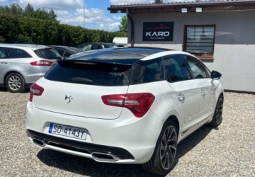 DS 5 Hatchback (Citroen) 2.0 HDi Hybrid4 200KM 2012 Citroen DS5 Hybryda Diesla 200 KM 4x4 2.0 Hybryda 200KM, zdjęcie 5