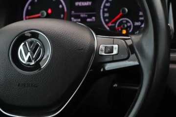 Volkswagen Polo VI Hatchback 5d 1.0 TSI 95KM 2018 VW Polo 1.0 TSI, Salon Polska, Klima, Parktronic, zdjęcie 15