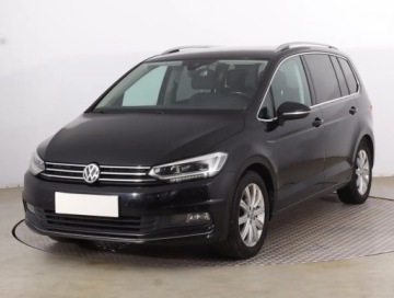 Volkswagen Touran III 2.0 TDI 150KM 2018 VW Touran 2.0 TDI, Salon Polska, Serwis ASO, zdjęcie 1