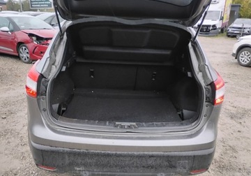 Nissan Qashqai II Crossover 1.2 DIG-T 115KM 2017 Nissan Qashqai 2017r, 1.2 Benzyna. Uszkodzone boki. Jezdzi. 1.2 Benzyna, zdjęcie 26