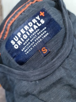 Superdry t-shirt premium gratis pasek