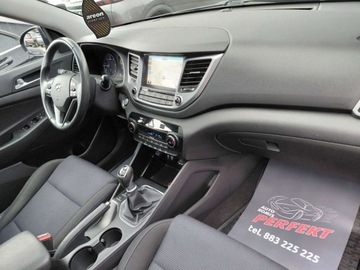 Hyundai Tucson III SUV 2.0 CRDI 136KM 2016 Hyundai Tucson 4x4 Navi Kamera Klimatronik Panorama 2.0 Diesel 136KM, zdjęcie 14