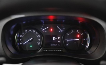 Toyota Proace II Furgon Medium 2.0 D-4D 177KM 2022 Toyota Proace Verso Verso 2.0 D4-D Long Business Aut. 2.0 Diesel 177KM, zdjęcie 5