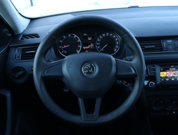 Skoda Rapid II Spaceback 1.2 TSI 90KM 2016 Skoda Rapid Spaceback 1.2 TSI, Salon Polska, Klima, zdjęcie 12