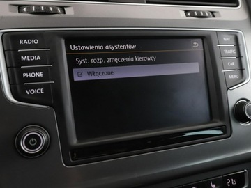 Volkswagen Golf VII Variant 1.2 TSI BlueMotion Technology 110KM 2015 Volkswagen Golf DSG klima auto navi czujniki, zdjęcie 24