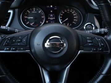 Nissan Qashqai II Crossover Facelifting 1.7 dCi 150KM 2019 Nissan Qashqai 1.7 dCi, Salon Polska, Serwis ASO, zdjęcie 17