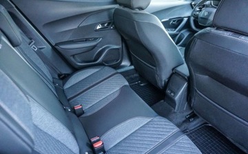 Peugeot 2008 II SUV 1.2 PureTech 130KM 2023 Peugeot 2008 1,2 PureTech 1.2 Benzyna 131KM, zdjęcie 15