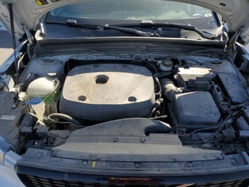 Volvo XC40 2021 Volvo XC 40 T5 R-Design 2021 2.0l 2.0 Benzyna 248KM, zdjęcie 6