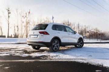 Volkswagen Tiguan I SUV Facelifting 2.0 TDI BlueMotion Technology 150KM 2016 VW Tiguan 2.0 TDI, 4X4, DSG, Skóra, Navi, Klima, zdjęcie 4