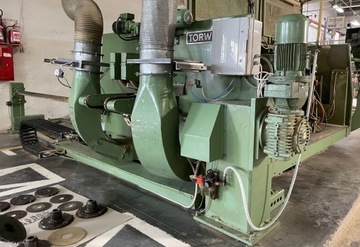 Станок для двустороннего форматирования и шипования TORWEGGE H 634.