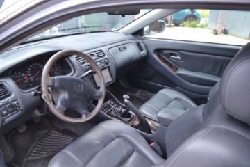 Honda Accord VI Sedan 2.0 16V 147KM 1998 Honda Accord Bemowo 2.0 Benzyna 1998 rok produkcji KOMIS TYSIAK, zdjęcie 5
