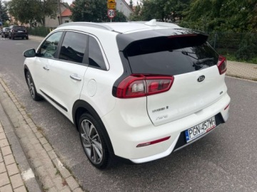 Kia Niro I Crossover 1.6 GDi Hybrid 141KM 2018 Kia Niro HYBRYDA AUTOMAT NAWIGACJA KLIMATYZACJA KAMERA COFANIA ASYSTENT PA, zdjęcie 1