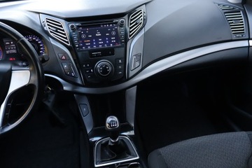 Hyundai i40 Sedan 1.7 CRDi 115KM 2013 Hyundai i40 1.7 CRDI, Salon Polska, Xenon, Klima, zdjęcie 7
