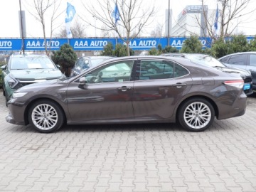 Toyota Camry IX Sedan 2.5 Hybrid Dynamic Force 218KM 2020 Toyota Camry 2.5 Hybrid, Salon Polska, zdjęcie 2