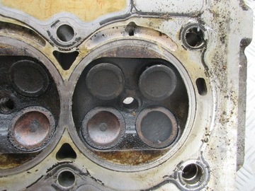 ГОЛОВКА ЦИЛИНДРА В КОМПЛЕКТЕ PEUGEOT 308 1.6 VTI B