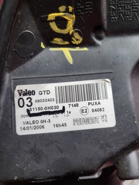 LA326 PEUGEOT 107 811500H030 SVĚTLO PŘEDNÍ LEVÝ