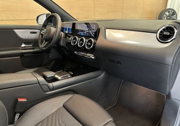 Mercedes GLA II Off-roader 1.3 200 163KM 2020 Mercedes-Benz GLA Salon Polska ASO R-CARS Warszawa 1.3 Benzyna 163KM, zdjęcie 6