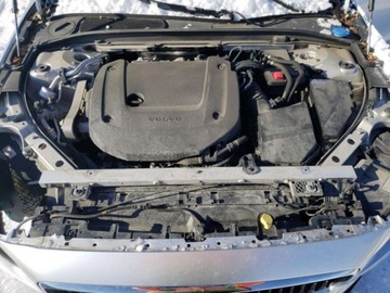 Volvo V90 II 2022 Volvo V90 Cross Country B6 Inscription 2022 2.0l 2.0 Benzyna 295KM, zdjęcie 6