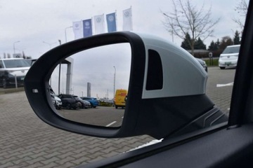 Volkswagen Golf VIII Variant 2.0 TDI 150KM 2022 Volkswagen Golf SalonPL TDI 150KM DSG Pakiety SideAssist Czujniki ACC ALU, zdjęcie 21