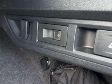 Skoda Octavia IV RS Kombi 2.0 TDI SCR 200KM 2022 Skoda Octavia RS, Keyless, Hak, Matrix, Head-Up, Asystenci 2.0 Diesel 200KM, zdjęcie 37